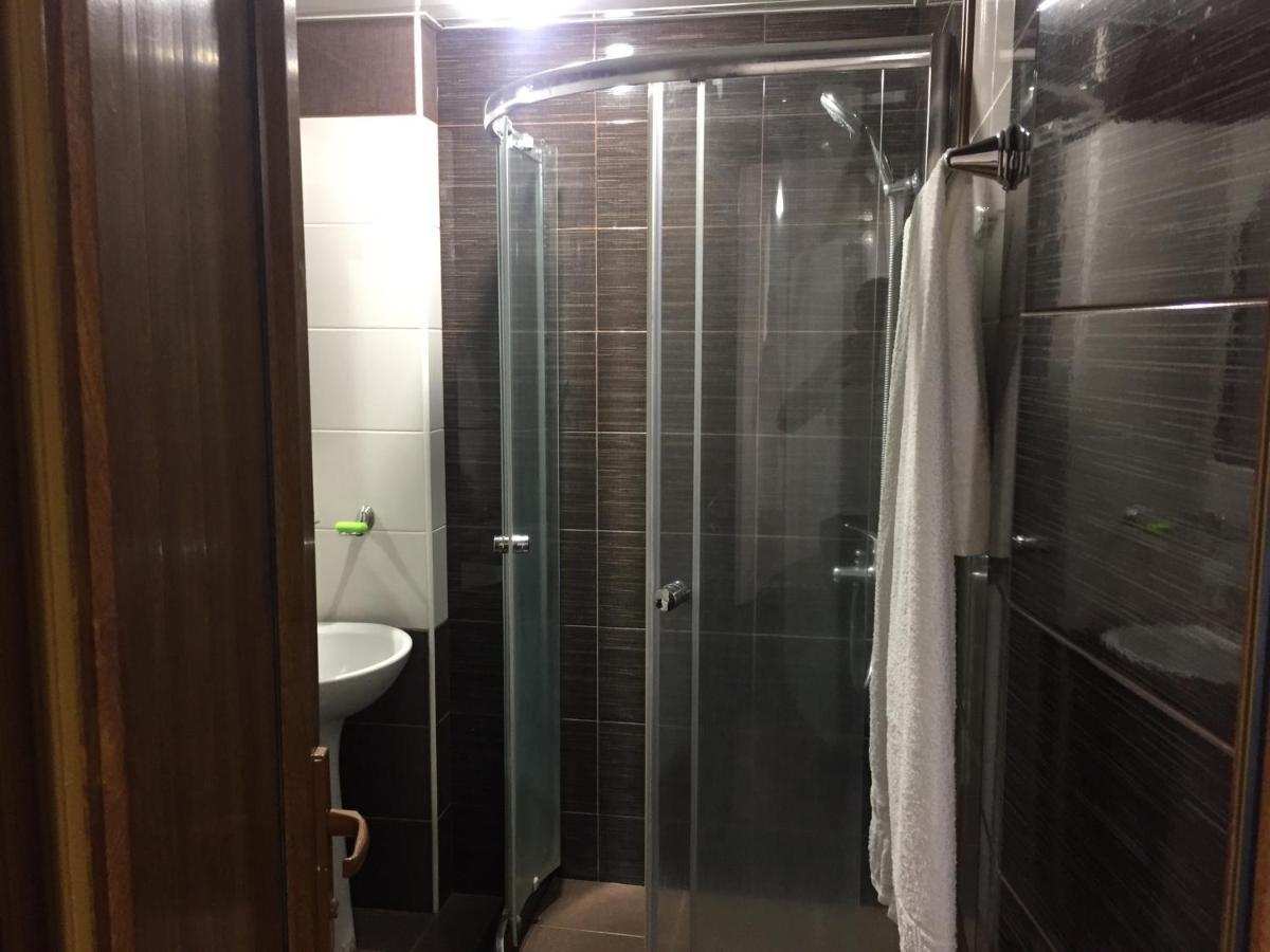 Hotel Central Джермук Экстерьер фото