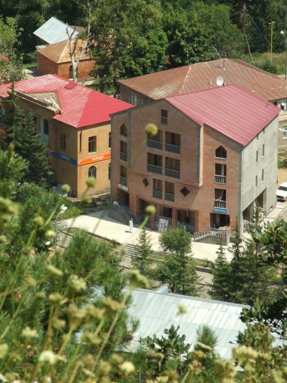 Hotel Central Джермук Экстерьер фото