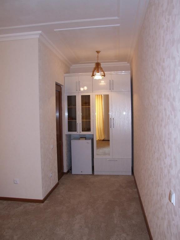 Hotel Central Джермук Экстерьер фото